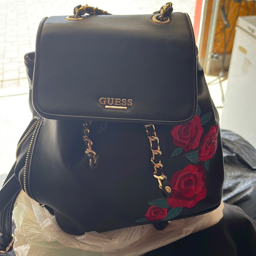 Guess backpack with flowers